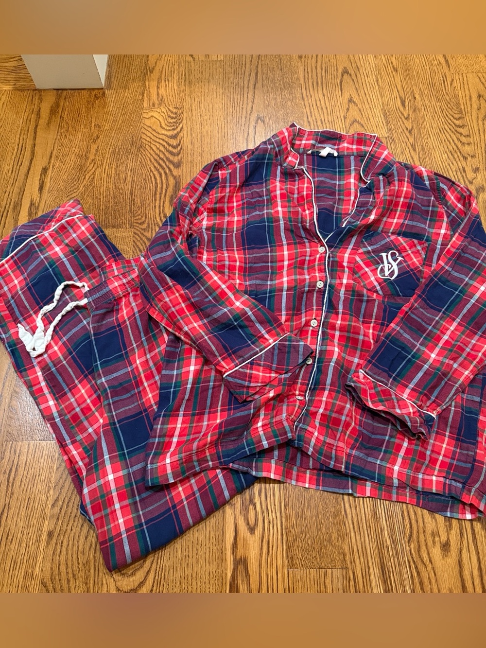 Victoria's Secret Red and Navy Plaid Pajama Set